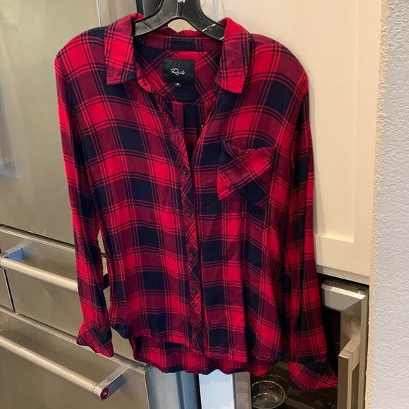 Rails navy & red plaid flannel top - Picture 1 of 6